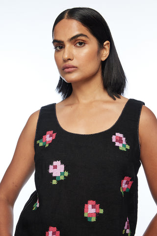Bugensis black camisole and pants