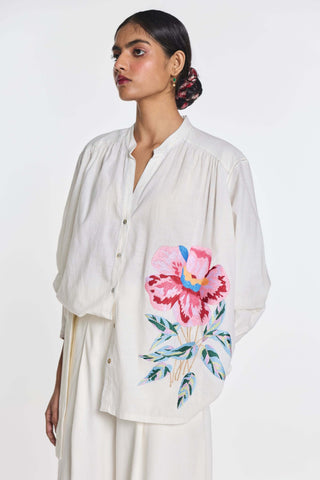 Cotton clover embroidered shirt