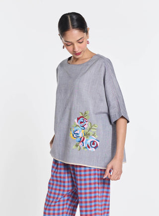Cotton gray primrose embroidered top