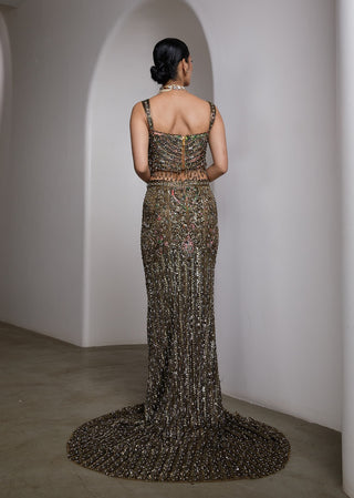 Emerald green fish-cut embellished lehenga and blouse