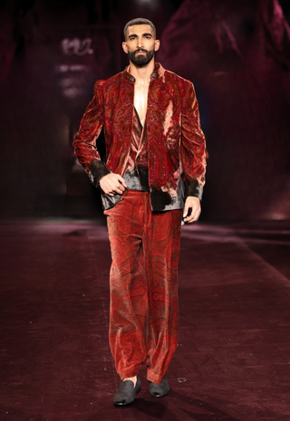 Baroque scarlet jacket set