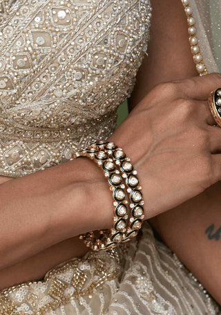 Aadhvi green polki bangles