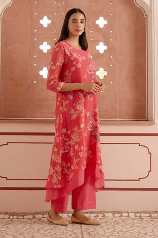 Rosewood Floral Kurta And Pants by Vaayu, available on Indiaspopup.com