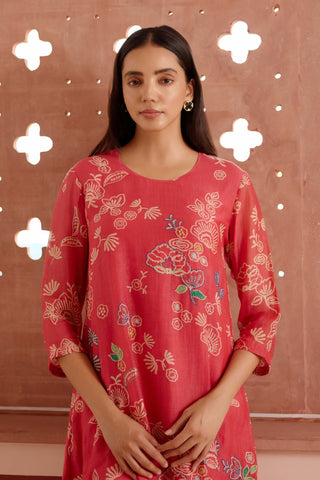 Rosewood Floral Kurta And Pants by Vaayu, available on Indiaspopup.com