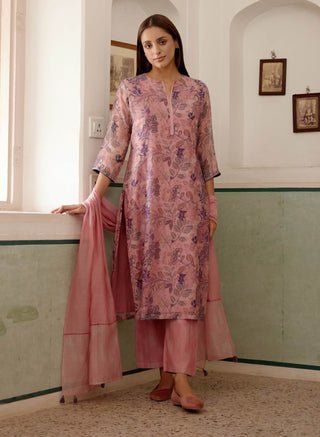 Tulip Floral Kurta Set by Vaayu available on Indiaspopup