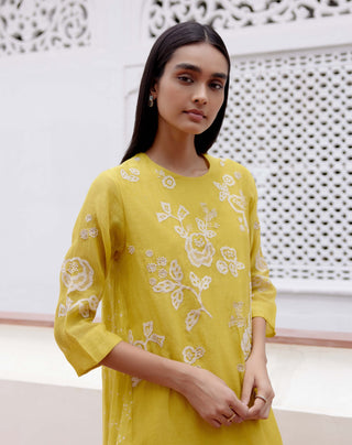 Citrine Floral Kurta And Pants by Vaayu, available on Indiaspopup.com