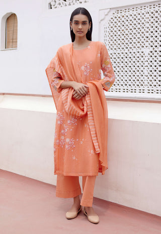 Tangerine Floral Cotton Kurta Set by Vaayu, available on Indiaspopup.com