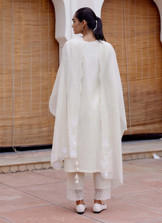 Swan Floral Embroidered Kurta Set by Vaayu, available on Indiaspopup.com