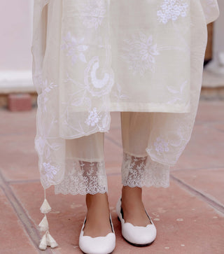 Swan Floral Embroidered Kurta Set by Vaayu, available on Indiaspopup.com