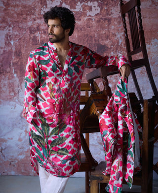 Apurva Pink Printed Kurta And Pants by Mahima Mahajan Men, available on Indiaspopup.com