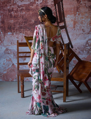 Zafa Soft Pink Ruffle Sari Set by Mahima Mahajan, available on Indiaspopup.com