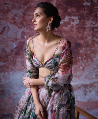 Zooni Soft Pink Printed Lehenga Set by Mahima Mahajan, available on Indiaspopup.com