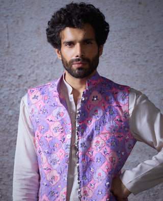 Raj Lilac Bundi And Kurta Set by Mahima Mahajan Men, available on Indiaspopup.com