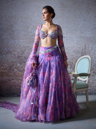 Bhavna Lilac Printed Lehenga Set by Mahima Mahajan, available on Indiaspopup.com