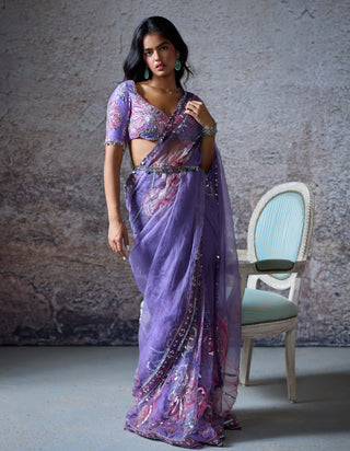 Janvi Lilac Draped Sari Set by Mahima Mahajan, available on Indiaspopup.com