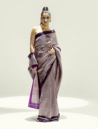 Midnight Plum Midnight Fuzz Sari With Unstitched Blouse Piece by Ekaya available on Indiaspopup.com