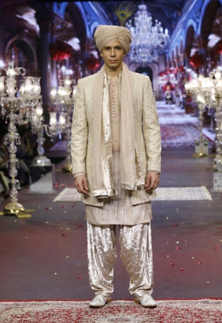 Gulzar soft pink open jacket set