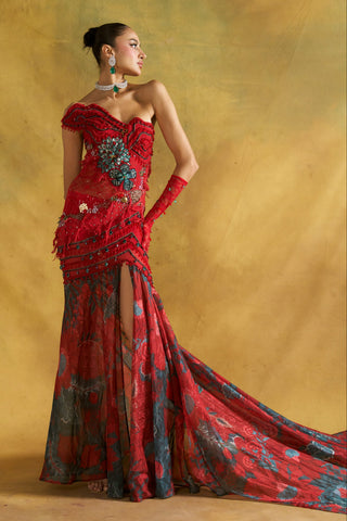 Mariya red gown