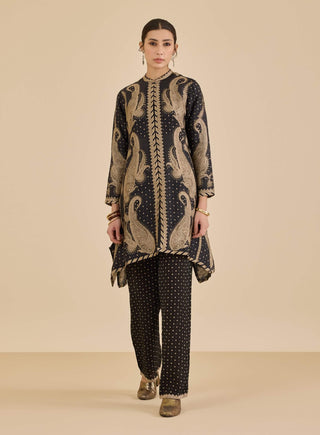 Black and beige dancing paisley kurta and pants