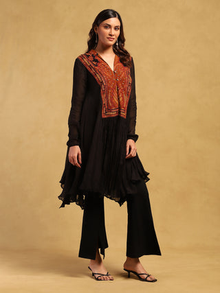 Black and rust classic kurta and pants