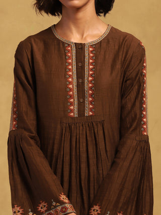 Brown kyesha kurta and pants