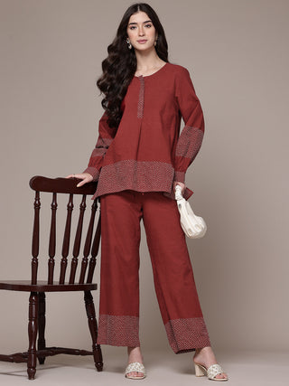 Red solid full sleeve kurti and palazzo