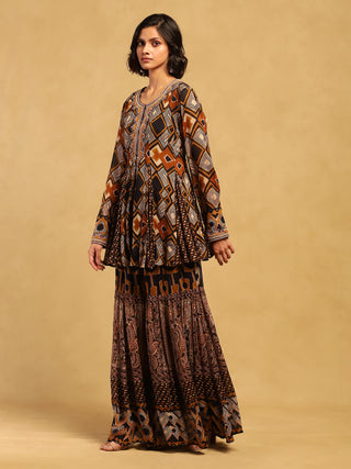 Brown meraki border kurta with sharara