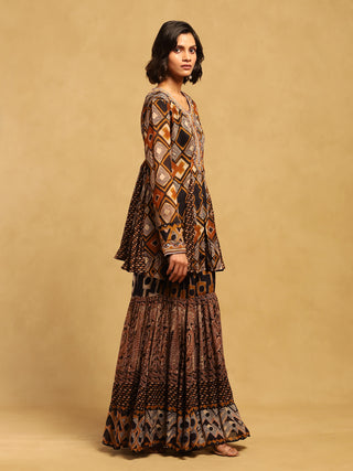 Brown meraki border kurta with sharara