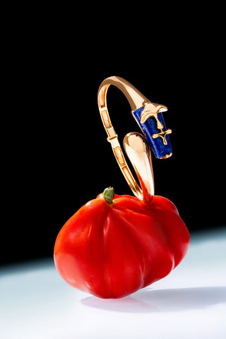 Gold lazuli sculpt handcuff