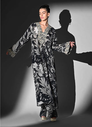 Black and white swirl print kurta and pants