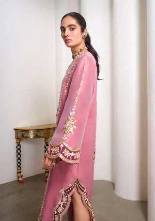 Evergreen embellished shimmer silk kaftan
