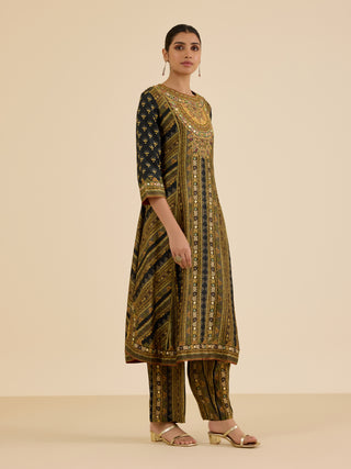 Black and olive ashina kurta set