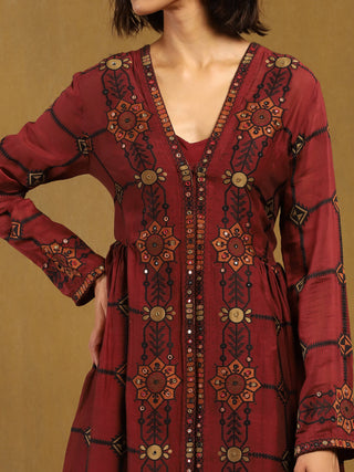 Red kinnauri kurti set