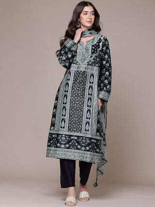 Black full sleeve floral print kurta set