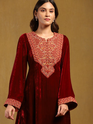 Red pushp kurta set