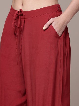 Red full sleeve geometric print kurta set