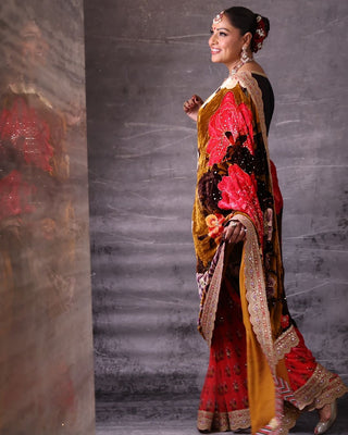 Aftaabi Rabia Makhmal Sari by Torani, available on Indiaspopup.com