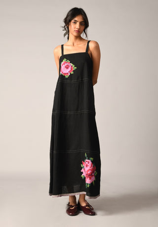 Hulthemia black strap dress