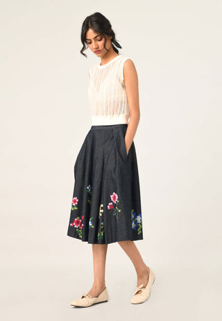Glaciliflora embroidered pleated skirt