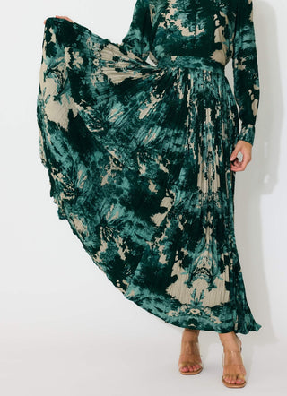 Dark green toil print crinkled skirt and shirt