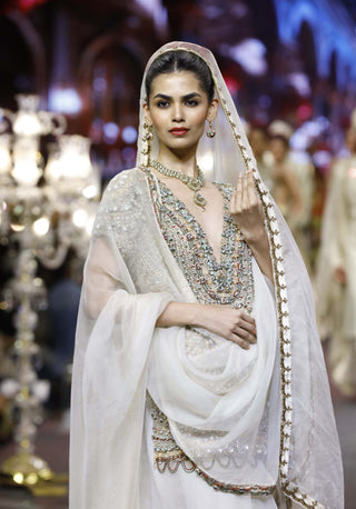 Noorika ivory sari set