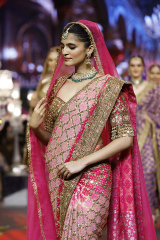 Gulrukh shades of pink ombré sari set