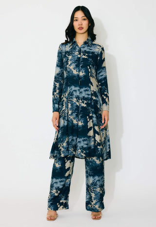 Blue, indigo and beige toile print long shirt and pants
