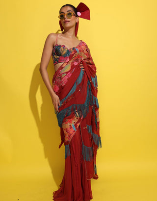 Chakachak Crimson Sari And Blouse by Rishi & Vibhuti available on Indiaspopup.com