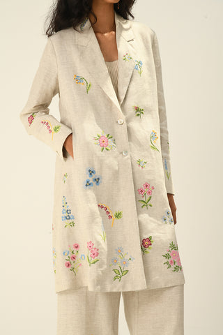 Carmagnole beige embroidered jacket and pants