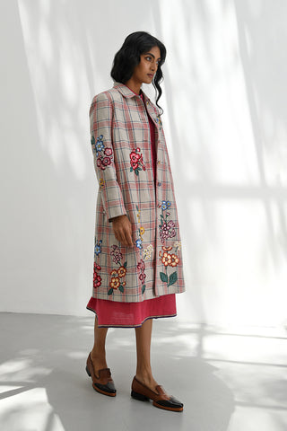 Arpino Embroidered Jacket by Payal Pratap available on Indiaspopup.com