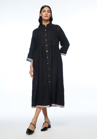 Bella black two pocket dress