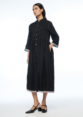 Bella black two pocket dress