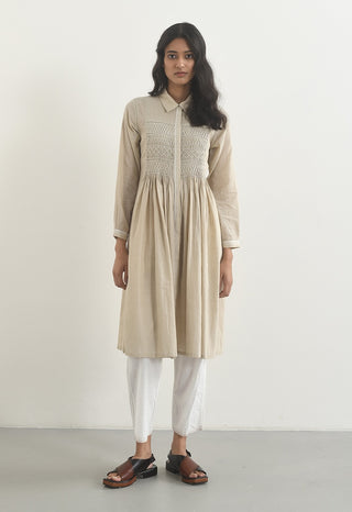 Brescia beige smocked tunic