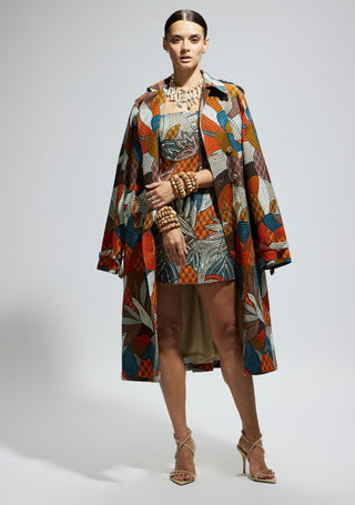 Sva By Sonam And Paras Modi Multi Canvas Abstract Trench Caot available on indiaspopup